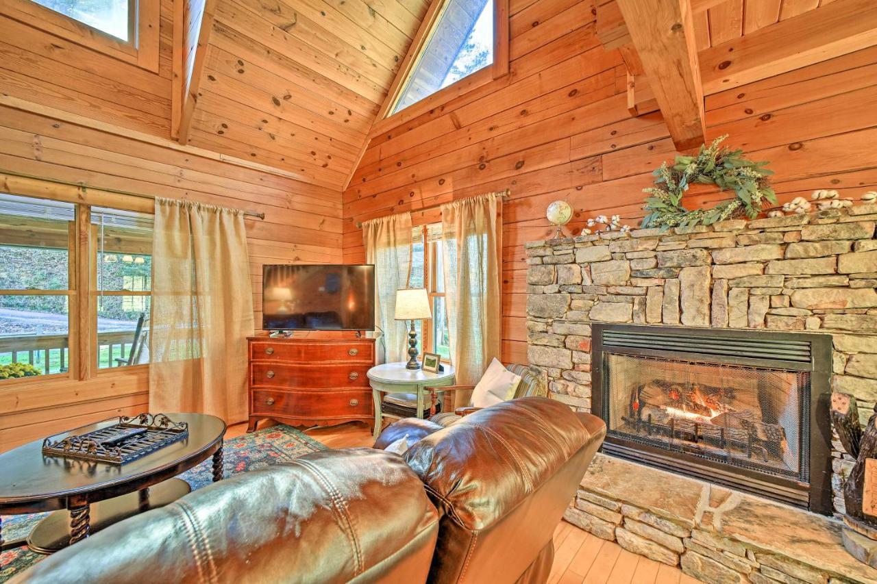 Creekside Bryson City Cabin With Private Hot Tub Exterior foto