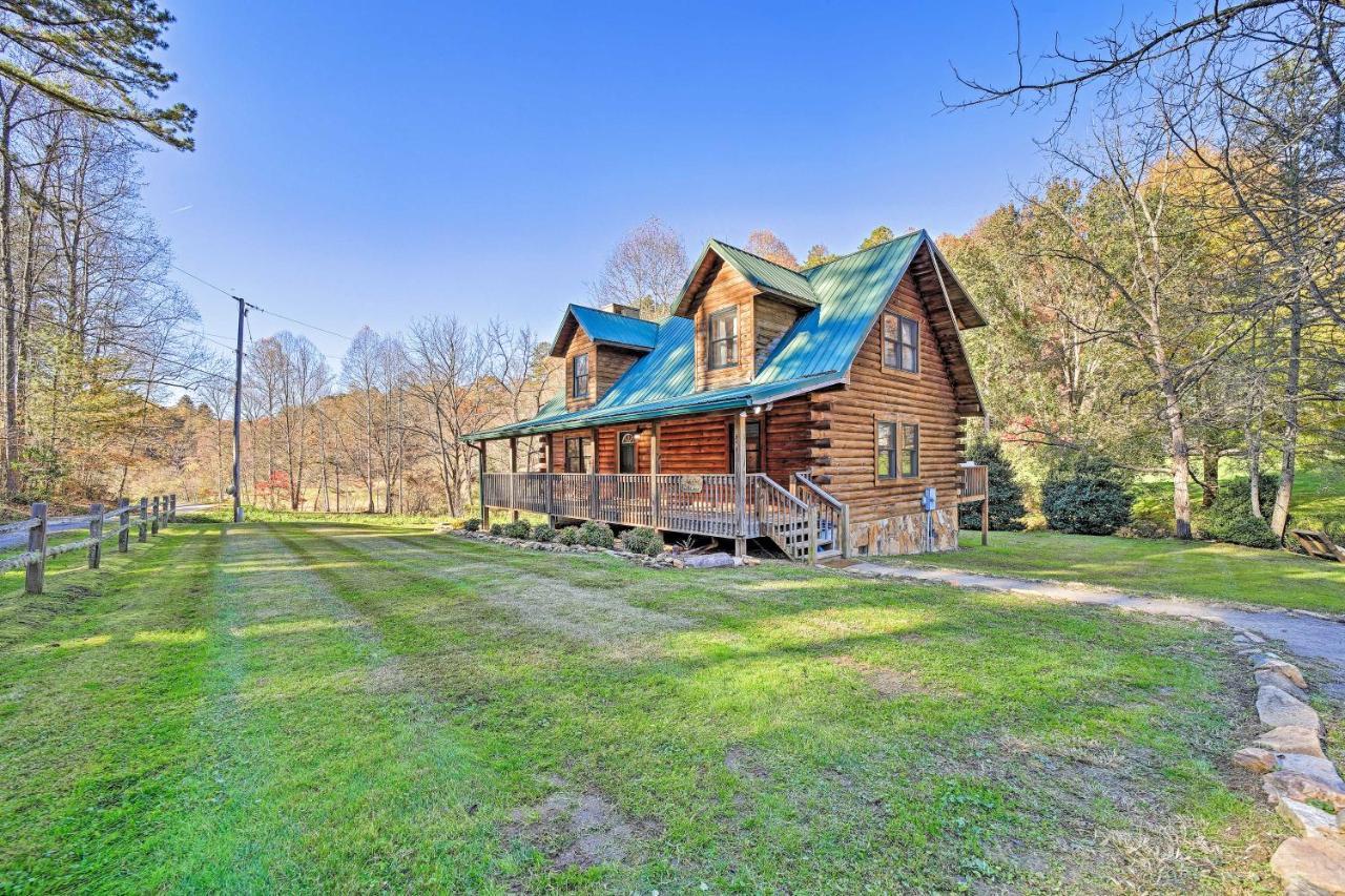 Creekside Bryson City Cabin With Private Hot Tub Exterior foto