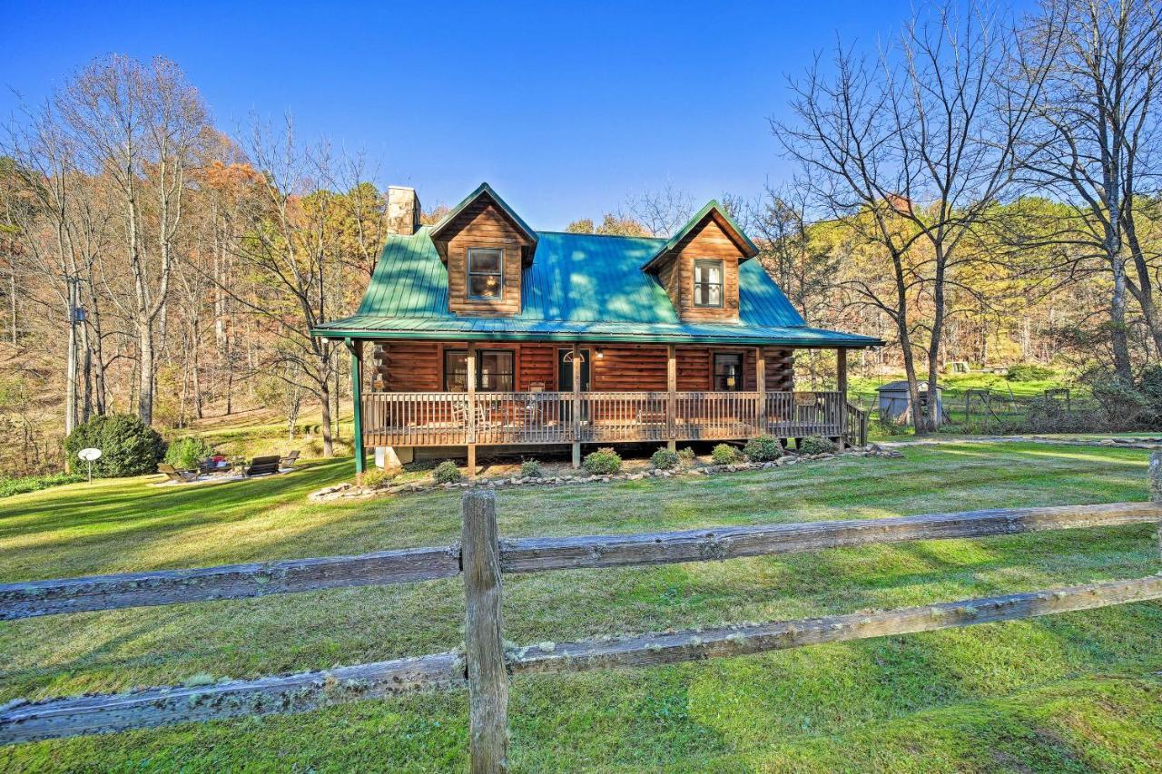 Creekside Bryson City Cabin With Private Hot Tub Exterior foto